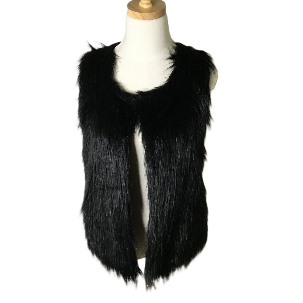 Max Studio Black Faux‎ Fur Front Vest Size Medium Knitted Back